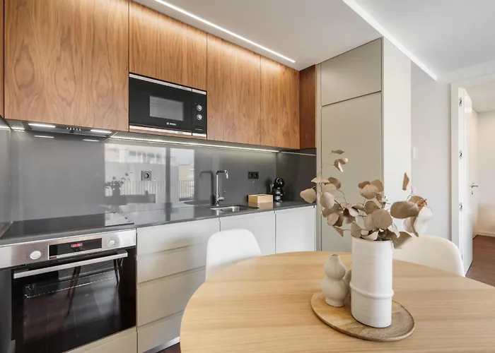 Apartment 196 Andrade Corvo Collection By Minhos Guest